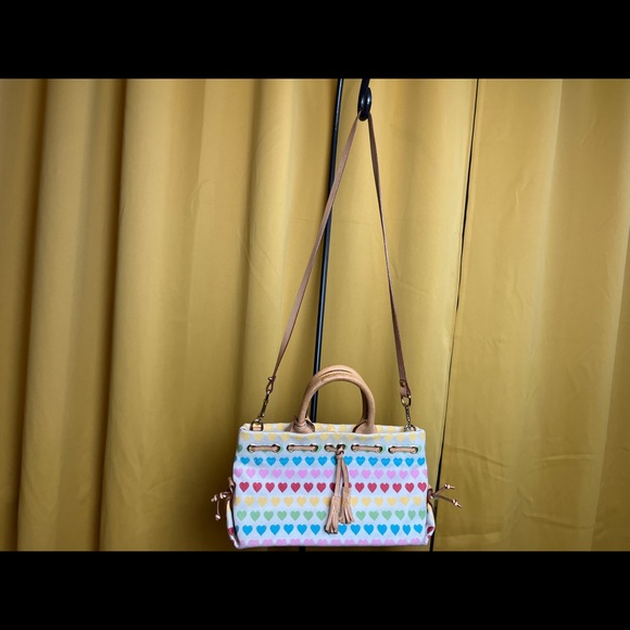 Vintage Dooney & Bourke Rainbow Hearts collection tassel tote NWOT - Picture 6 of 6